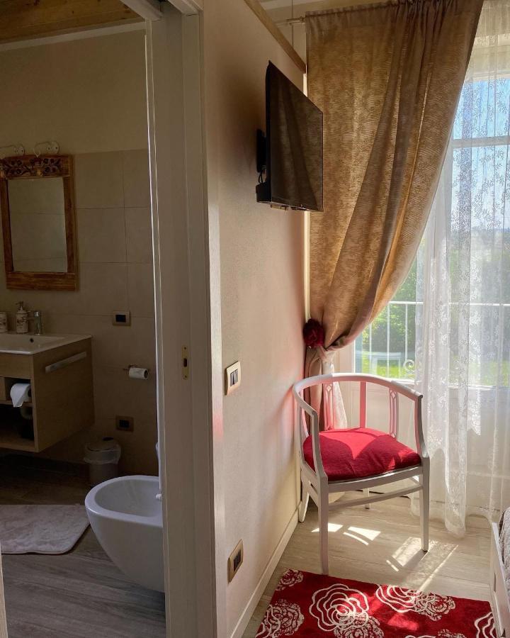 Roseto Holidays Azzurro Cavalcaselle Exterior foto