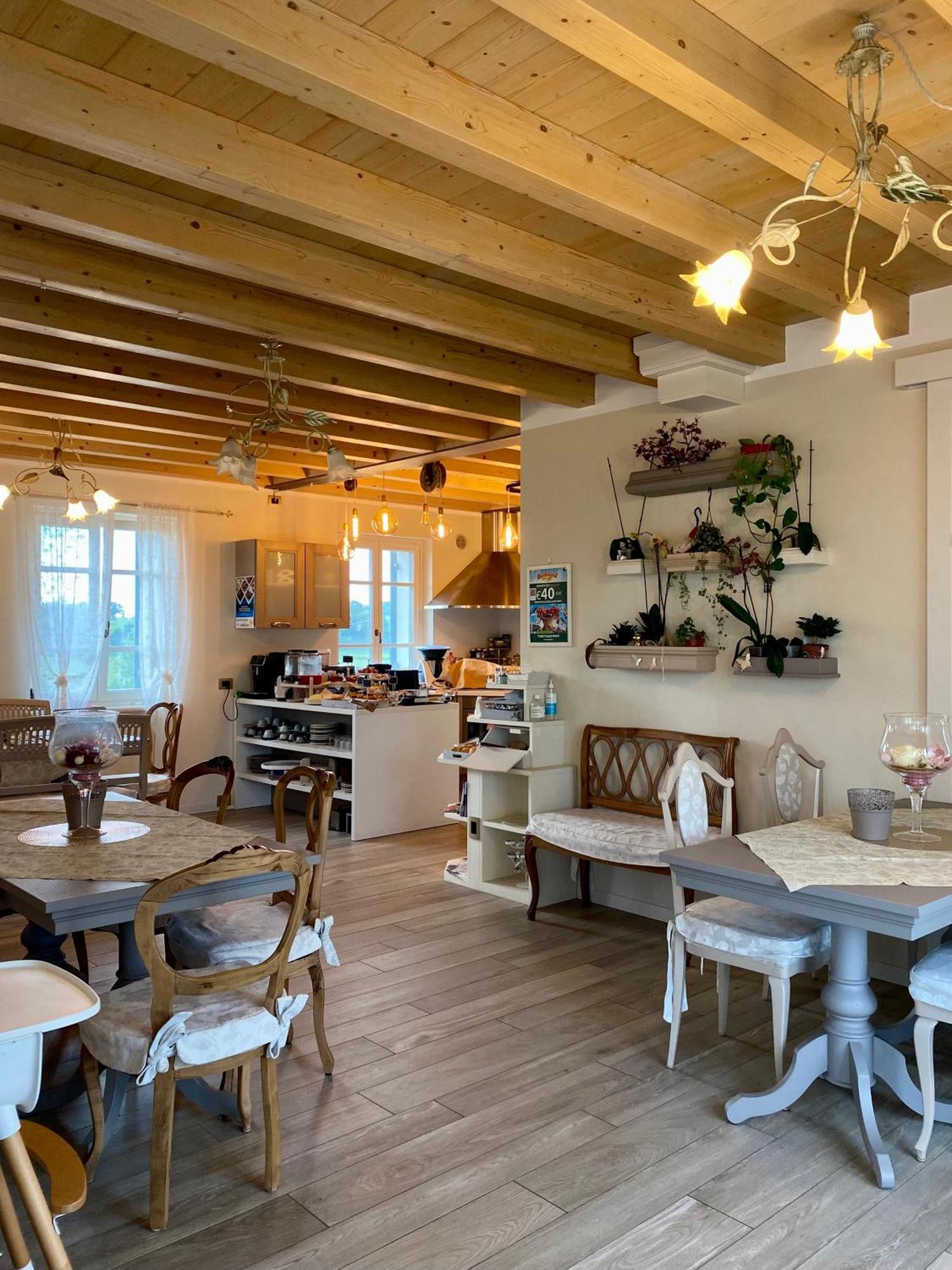 Roseto Holidays Azzurro Cavalcaselle Exterior foto